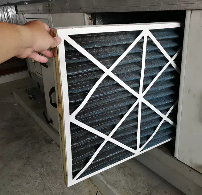 Why Homeowners & Businesses Trust Us Evansville, IN?